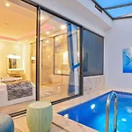Uezuemlue 1 Bedroom Secluded With Private Pool Hot Tub * كالكان