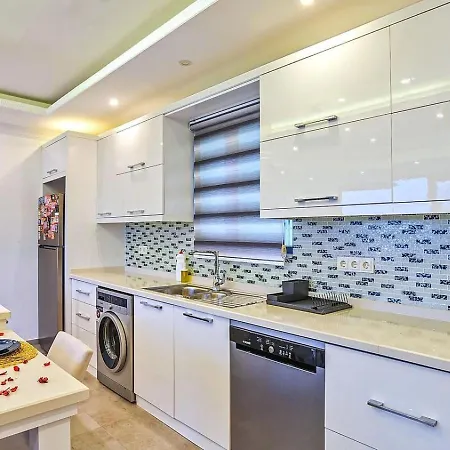 Uezuemlue 1 Bedroom Secluded With Private Pool Hot Tub