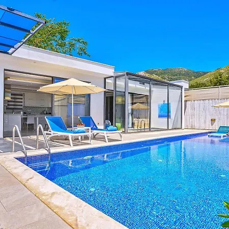 Uezuemlue 1 Bedroom Secluded With Private Pool Hot Tub Kalkan