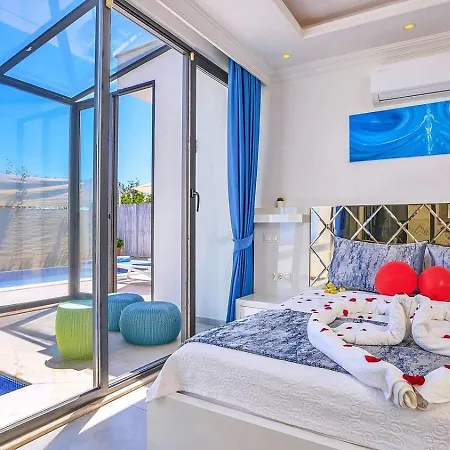 Uezuemlue 1 Bedroom Secluded With Private Pool Hot Tub * Kalkan