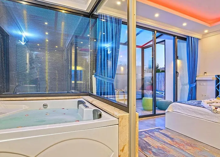 别墅 Uezuemlue 1 Bedroom Secluded With Private Pool Hot Tub *
