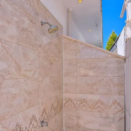 Uezuemlue 1 Bedroom Secluded With Private Pool Hot Tub *