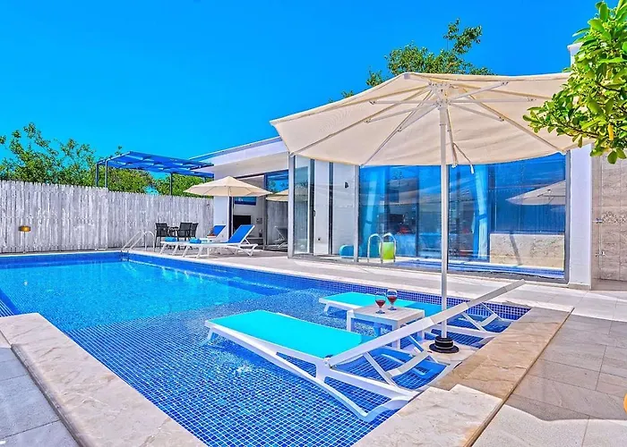 ヴィラ Uezuemlue 1 Bedroom Secluded With Private Pool Hot Tub *