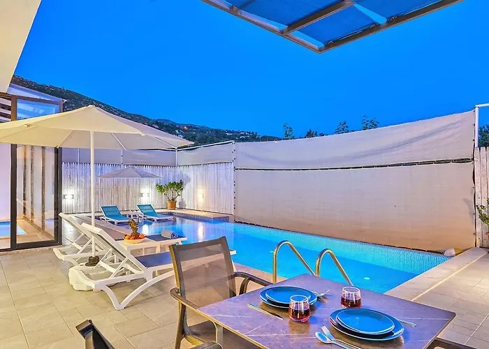 ヴィラ Uezuemlue 1 Bedroom Secluded With Private Pool Hot Tub *